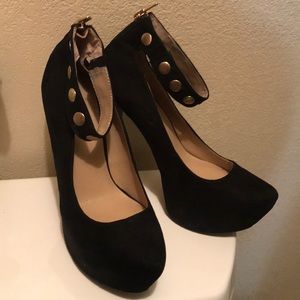 Black High Heels
